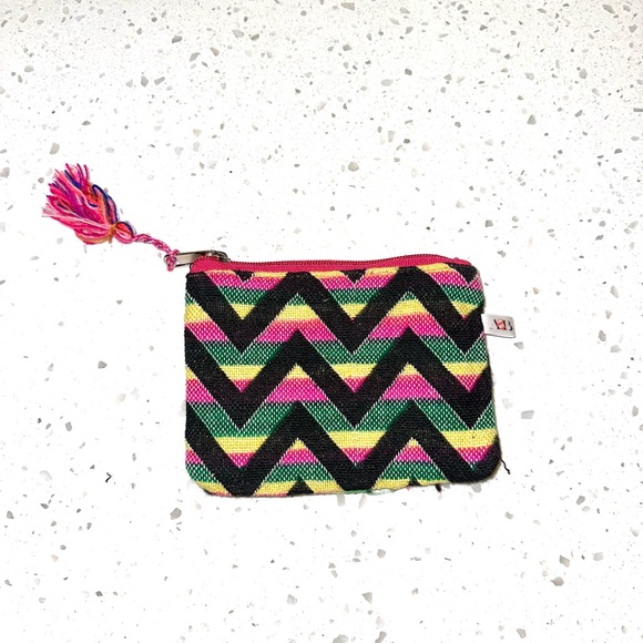 Jacquard style coin purse - Picture 2 of 2